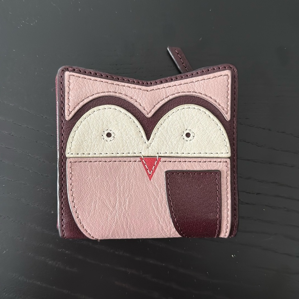 Fossil owl wallet